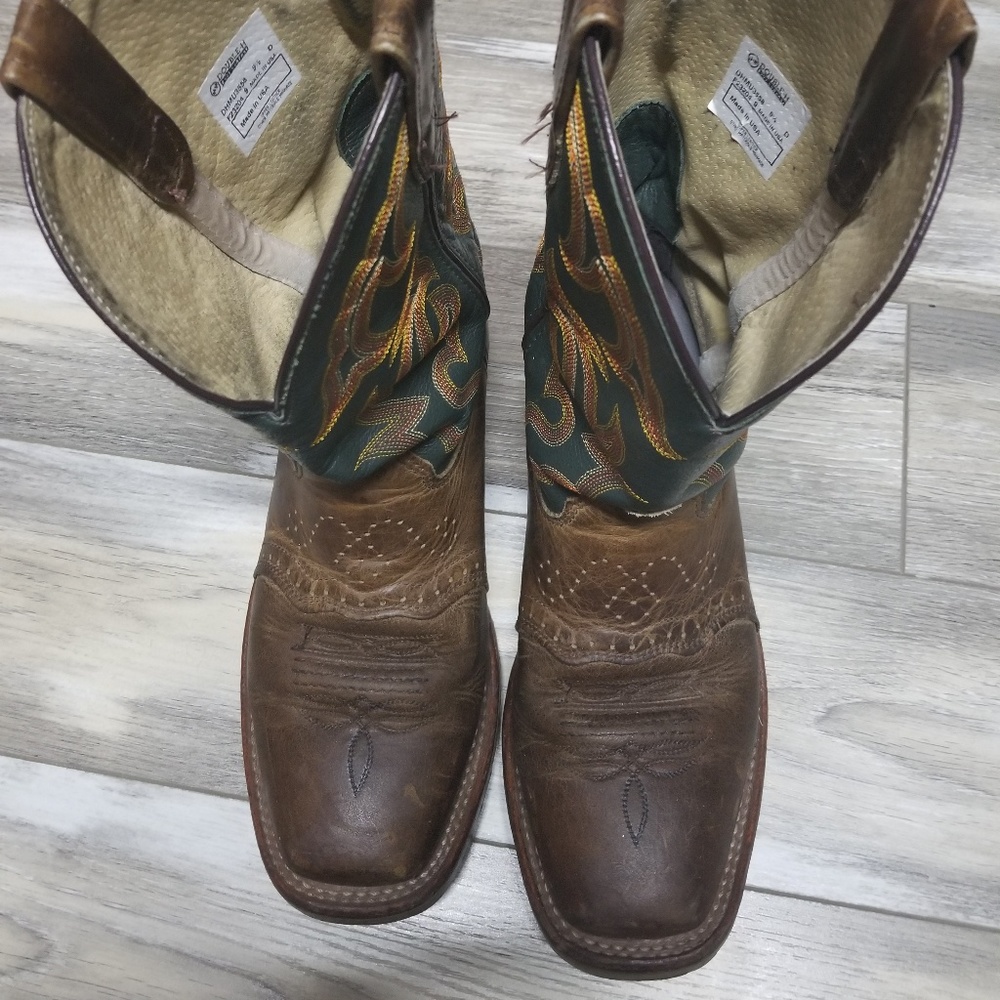 ARIAT BOOTS